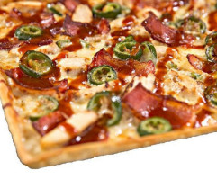 Ledo Pizza food