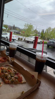 Mod Pizza food