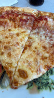 Bazzano's Pizza food