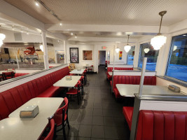 Jeffrey's Hamburgers inside