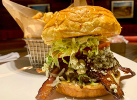 Guy Fieri’s Mt. Pocono Kitchen food