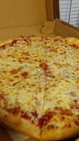 Tony's Pizza food