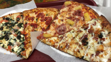 Sammy's Pizzeria food