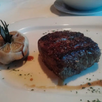 Larsen's Steakhouse Encino food