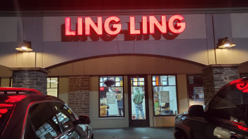 Ling Ling outside