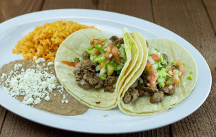 Victorico's Mexican Food St. Helens food