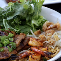 Hue Oi Vietnamese Cuisine food