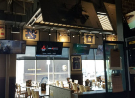 Buffalo Wild Wings inside