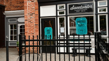 Sweetwater Coffee Shop outside