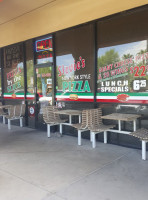 Stevies Pizza Vistancia outside