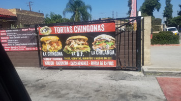 Tortas Chingonas food