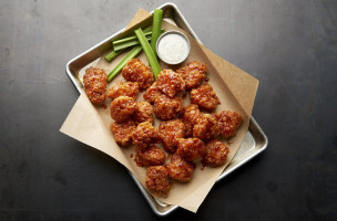 Buffalo Wild Wings food