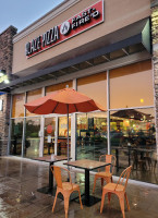 Blaze Pizza Phone Number, Reservations, Reviews outside