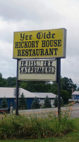 Yee Olde Hickory House outside