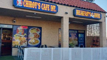 Chiroy's Cafe outside