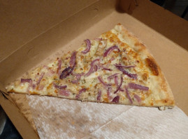 New York Pizzeria food