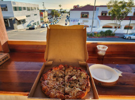 Pizza Port San Clemente food