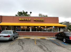 Waffle House outside