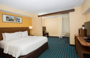 Fairfield Inn By Marriott Plymouth Middleboro inside