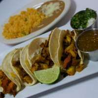 Azteca Mexican Grill food