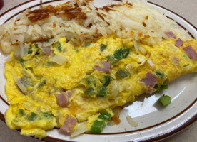 Leo's Coney Island (12 Mile/farmington Rd) food