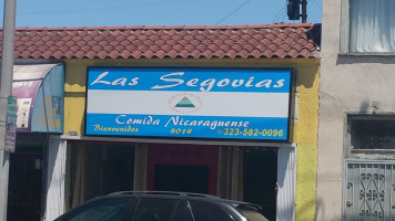 Las Segovias outside