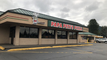 Papa Pete's Pizza outside