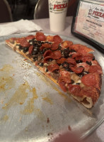 Papa Pete's Pizza food