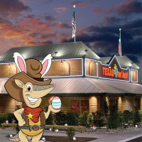 Texas Roadhouse inside