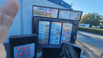 Hardee’s food