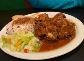 Ceedee Jamaican Kitchen food