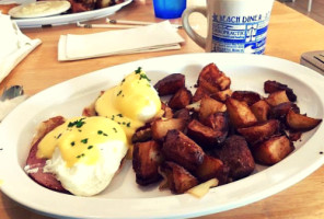 Beach Diner food