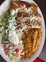 Caporal Mexican Grill food