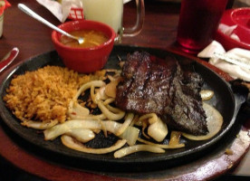 Los Patrones Mexican Grill food