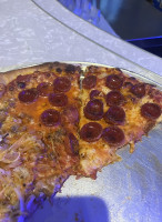 Conte's Pizza food