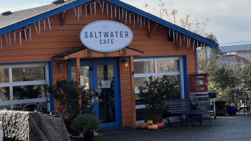 Saltwater Café outside