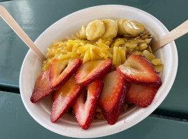 Mo 'ono Hawaiʻi Acai Bowls food