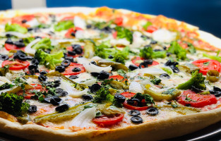 Rico's Pizzeria Of Lakewood Ranch food