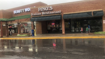 Pino's Italian food