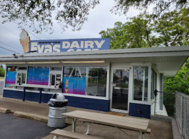 Eva's Dairy Cafe outside