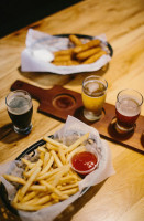 Fargo Hi-ho Burgers Brews food