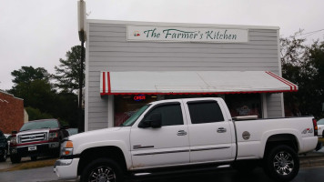 The Farmer's Kitchen outside