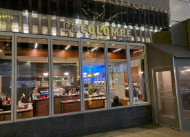 La Colombe Coffee Roasters food