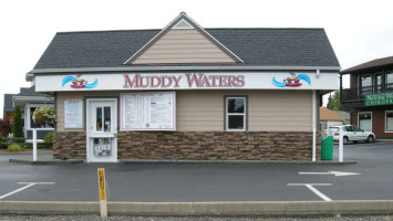 Muddy Waters Coffee Co outside