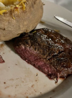 Kimber's Steakhouse food