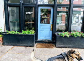 Madeleine Bakery And Bistro In Wilk outside