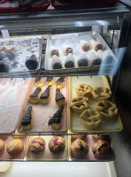 Franciscos Bakery outside