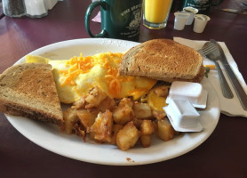 Pine Grove Diner food