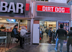 Dirt Dog-showcase Mall food