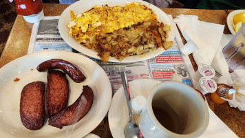 Double T Diner food